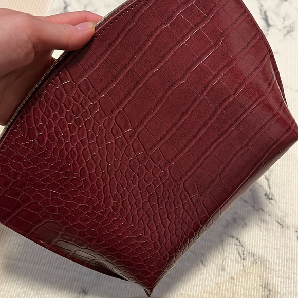 Saks Fifth Avenue Crocodile Faux Leather Bag - Picture 10 of 15